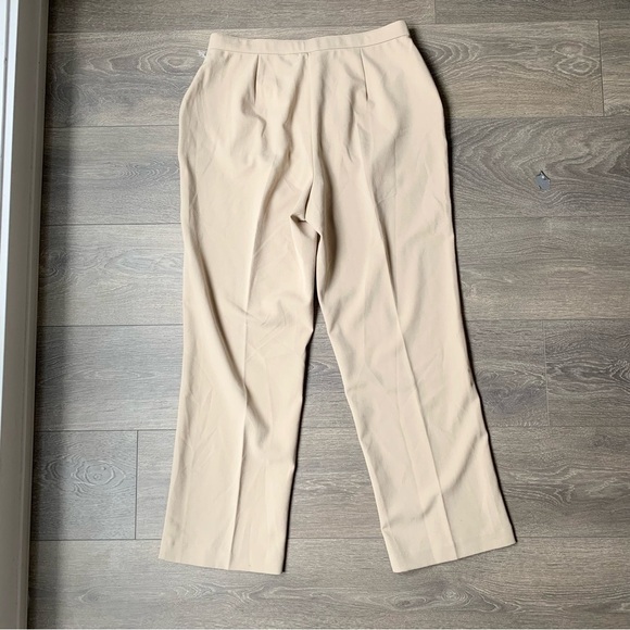 Investments Petites Women's Pants Straight leg Pleated Tapered Trousers Size 12P - Picture 3 of 6